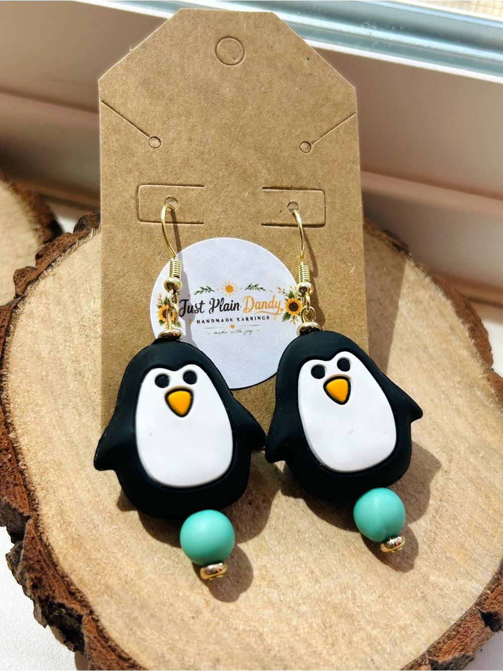 Penguin Dangle Earrings Cute Animal Earrings Winter Bird Jewelry NWT
